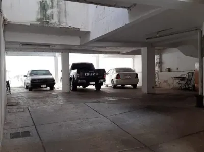 Retail Space of 900m² for Sale in General Díaz, Lambaré