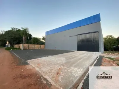 Local Comercial de 853m² en Alquiler en Monseñor Bogarín, Mariano Roque Alonso