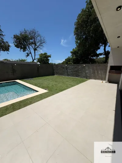 3-Bedroom House for Sale in Primer Barrio, Luque