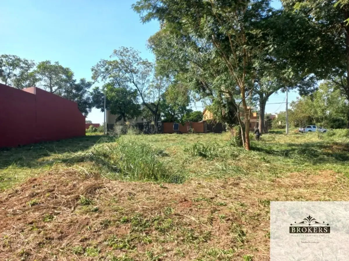 Terreno de 1,134m² en Venta en Laurelty, Luque - Image 3
