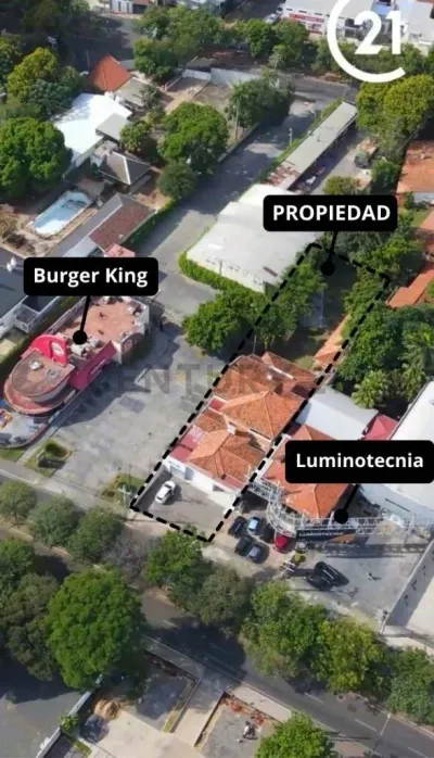 Oficina de 526.42m² en Venta en Mariscal Estigarribia, Asunción