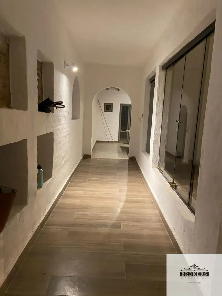 Local Comercial de 385m² en Alquiler en Mariscal Estigarribia, Asunción - Image 4