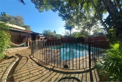 Casa de 3 quartos à Venda em Santa Librada, Assunção