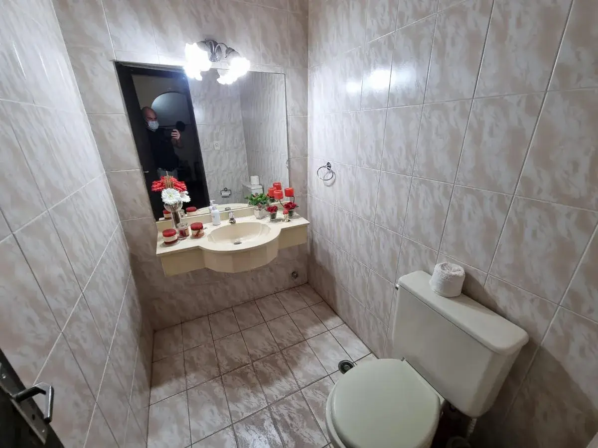3-Bedroom House for Sale in San Cristóbal, Asunción - Image 5