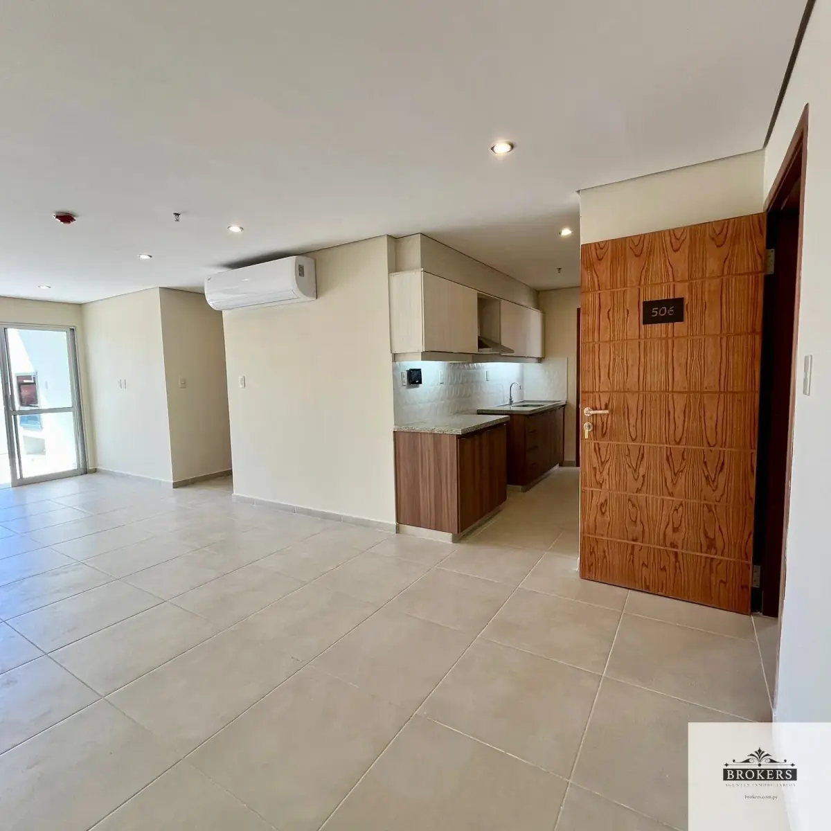 Departamento de 3 dormitorios en Venta en Jara, Asunción - Image 11
