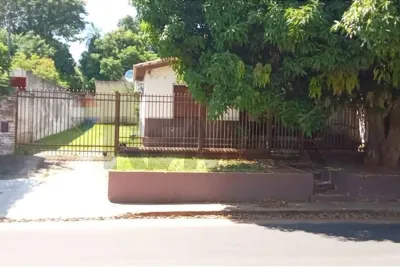 Casa de 2 dormitórios à Venda em Areguá