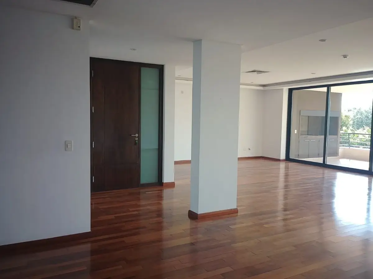 Departamento de 3 dormitorios en Venta en Mburucuyá, Asunción - Image 8