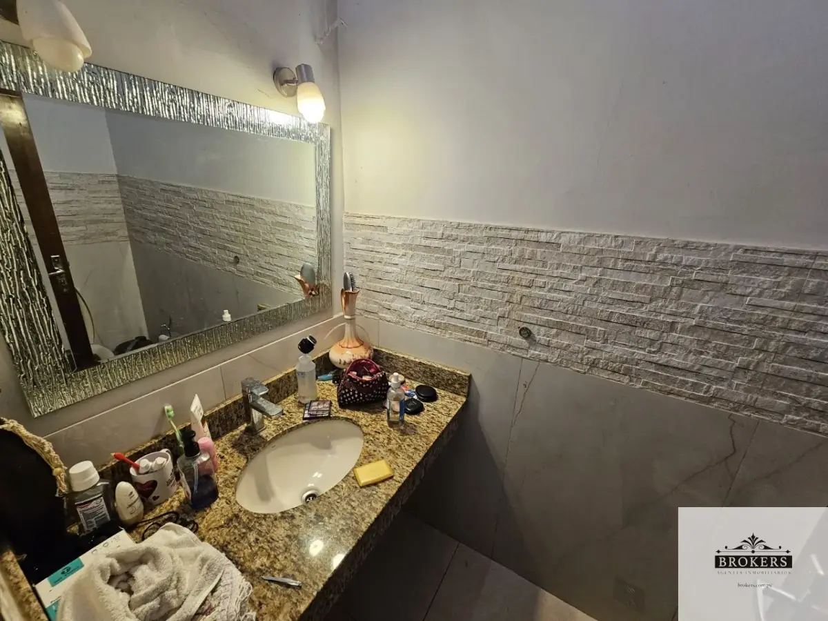 Casa de 3 dormitorios en Venta en Santísima Trinidad, Asunción - Image 13