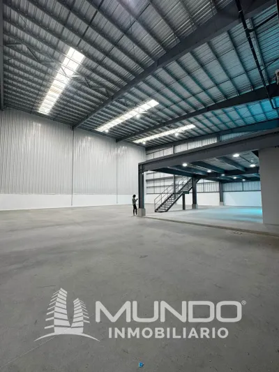 Local Comercial de 850m² en Alquiler en Amatitlán