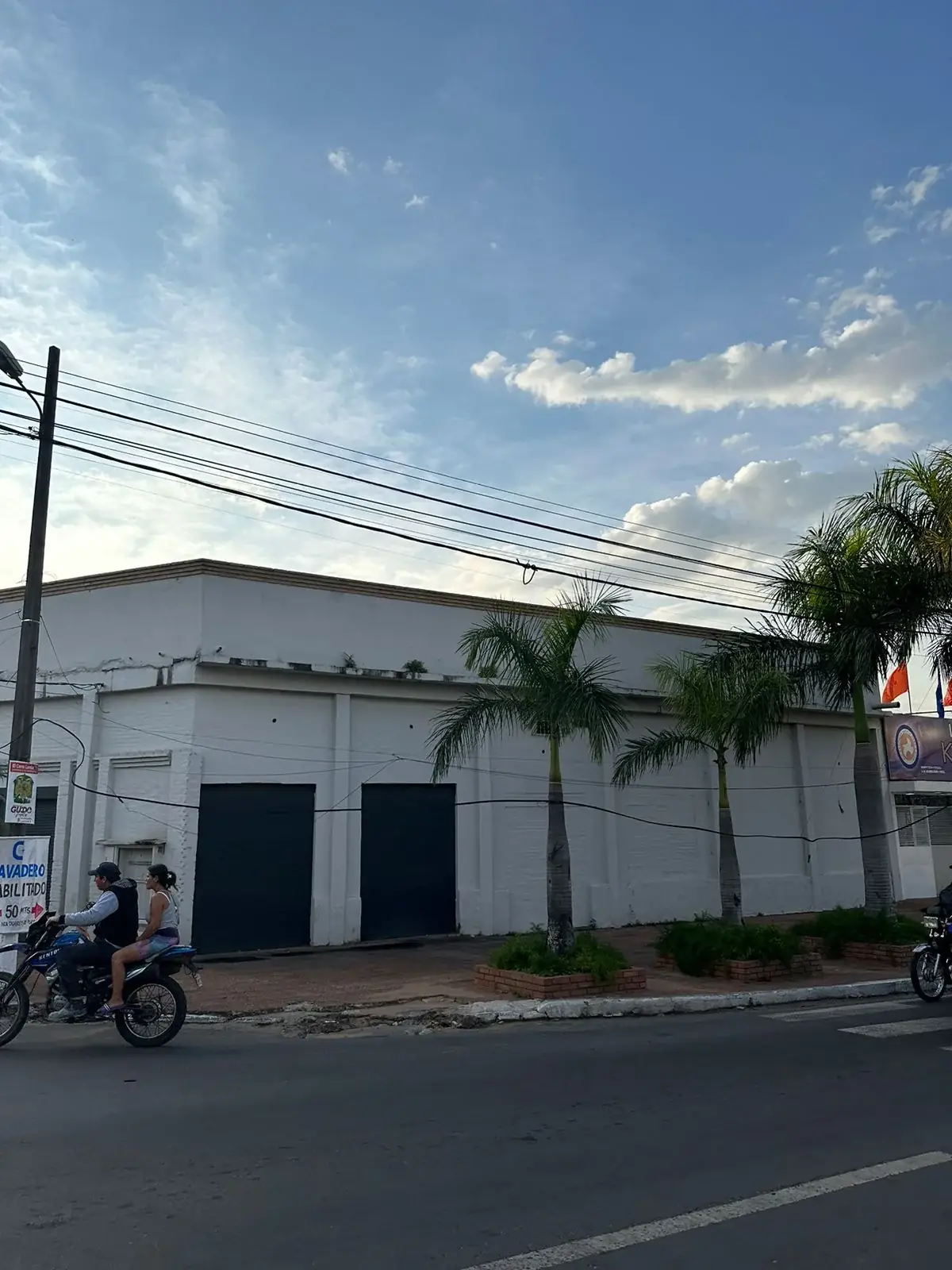 Espaço Comercial de 506m² à Venda em Villa Virginia, Lambaré - Image 2