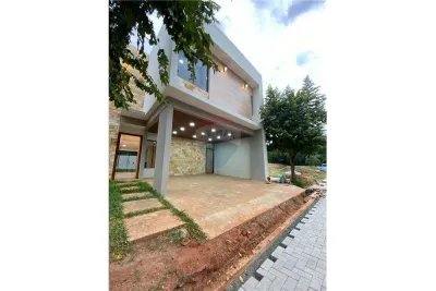 Terreno de 6,700m² en Venta en Areguá