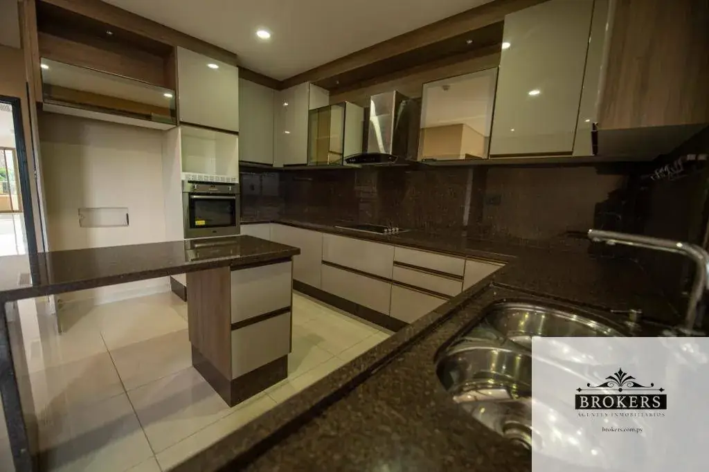 Apartamento de 3 quartos à Venda em Carmelitas, Assunção - Image 7