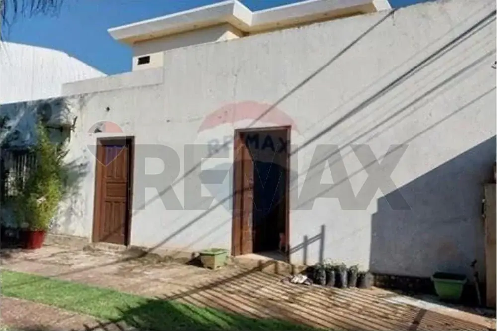 4-Bedroom House for Sale in Che la Reina, Ciudad del Este - Image 10