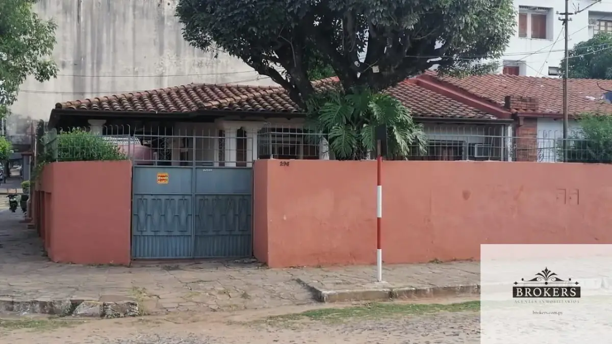 Casa de 2 dormitorios en Venta en Obrero, Lambaré - Image 3