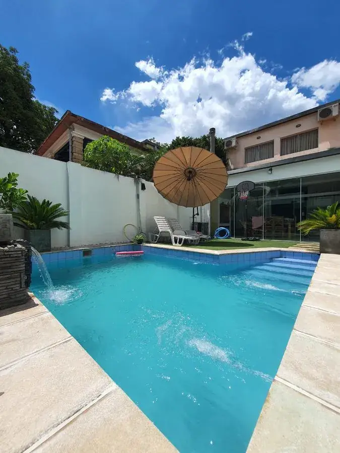 Casa de 3 dormitorios en Venta en Luis Alberto de Herrera, Fernando de la Mora