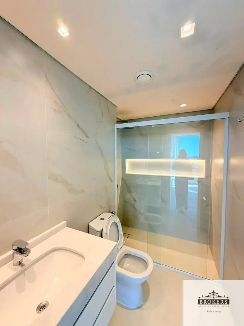 3-Bedroom Apartment for Sale in Mburucuyá, Asunción - Image 17