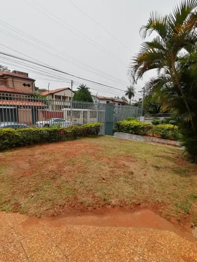 10-Bedroom House for Sale in San Vicente, Lambaré