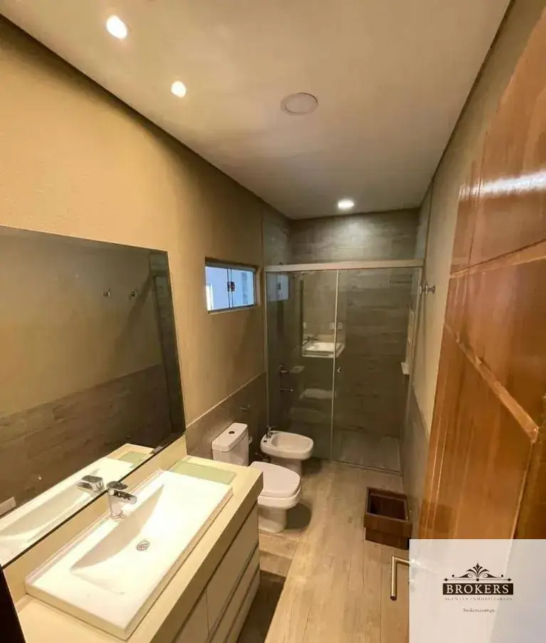3-Bedroom House for Sale in Ycuá Satí, Asunción - Image 5