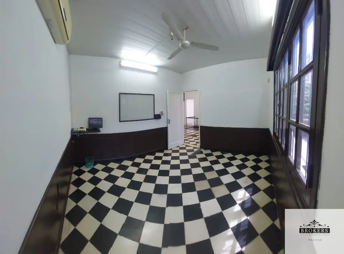 Office of 160m² for Rent in Ciudad Nueva, Asunción - Image 13