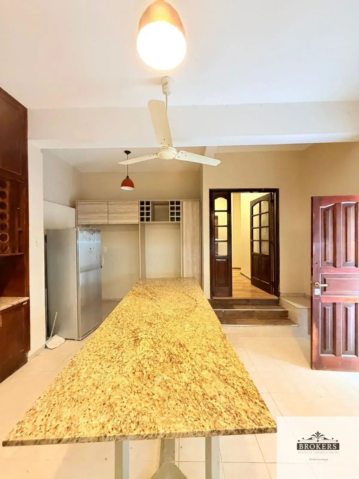 Casa de 4 dormitorios en Venta en Laguna Grande, Fernando de la Mora - Image 9