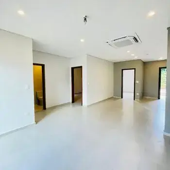 Casa de 3 dormitorios en Venta en Cuarto Barrio, Luque - Image 8
