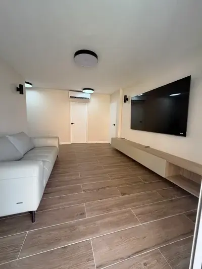 Penthouse en alquiler, Urb. Colinas de Bello Monte, calle Chulavista. - Image 14