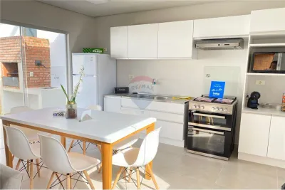 Casa de 2 dormitorios en Venta en Mora Kue, Luque
