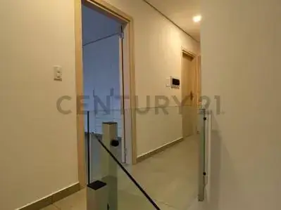 Casa de 3 dormitorios en Venta en Primer Barrio, Luque - Image 5