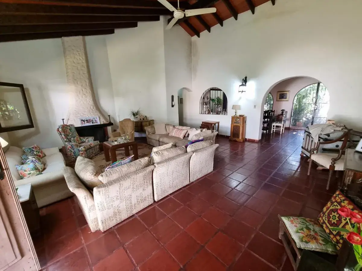 3-Bedroom House for Sale in San Cristóbal, Asunción - Image 4