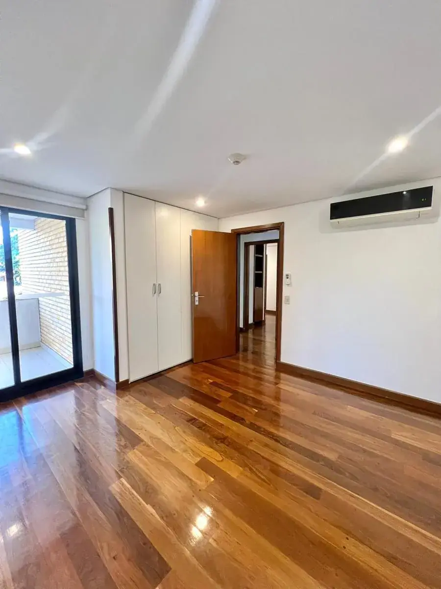 Departamento de 3 dormitorios en Venta en Recoleta, Asunción - Image 10