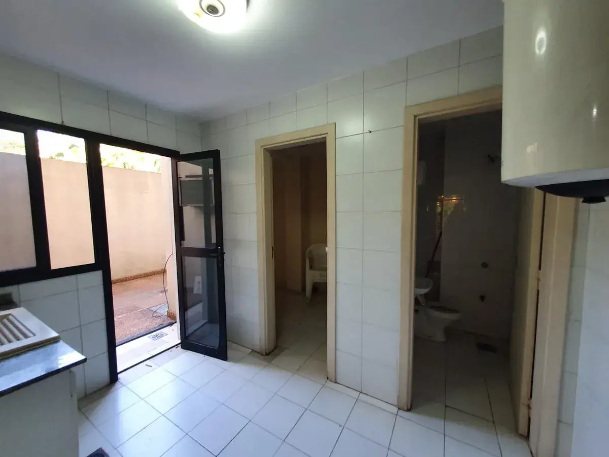 2-Bedroom Apartment for Sale in Carmelitas, Asunción - Image 19