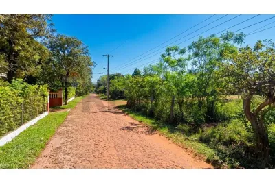 Terreno de 360m² en Venta en Potrerito, Itauguá