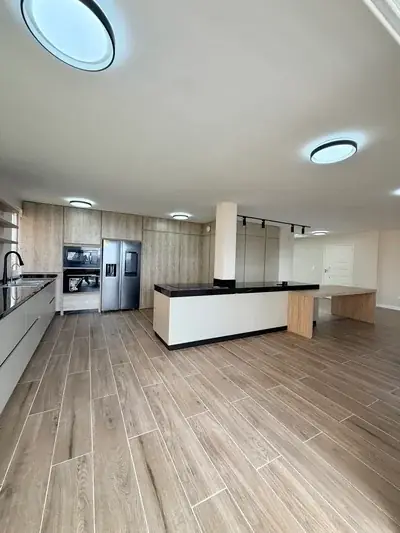 Penthouse en alquiler, Urb. Colinas de Bello Monte, calle Chulavista. - Image 7