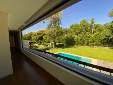 Casa de 4 dormitorios en Alquiler en San Bernardino