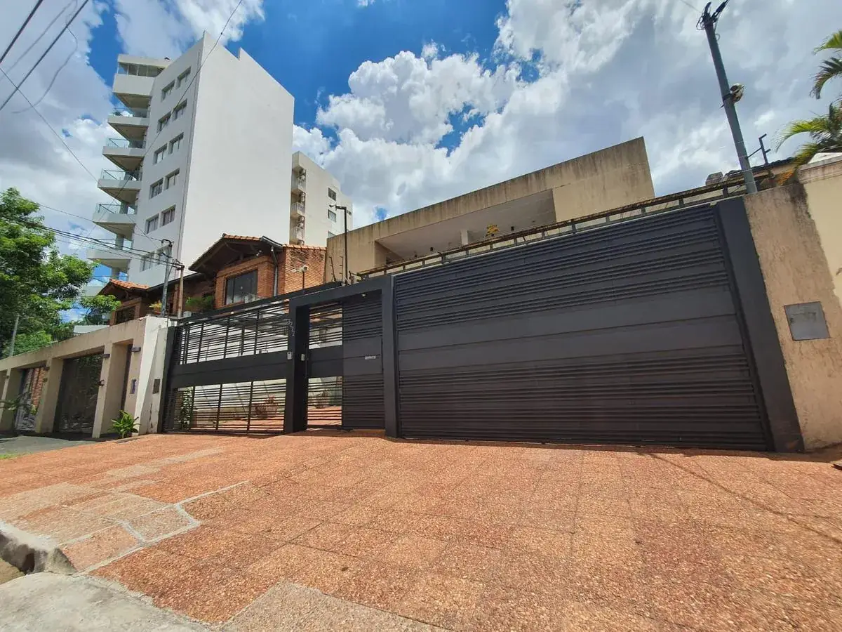 Casa de 3 dormitorios en Venta en Luis Alberto de Herrera, Fernando de la Mora - Image 6