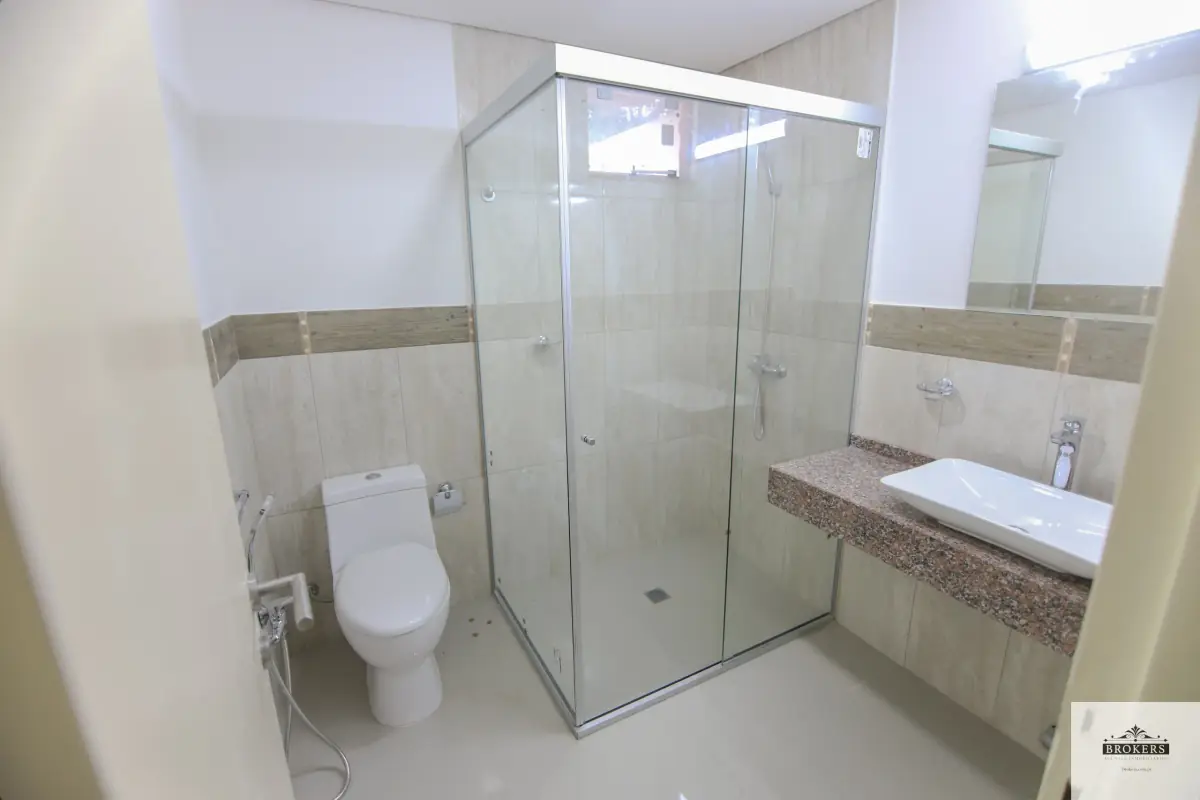 Casa de 3 dormitorios en Alquiler en Recoleta, Asunción - Image 18