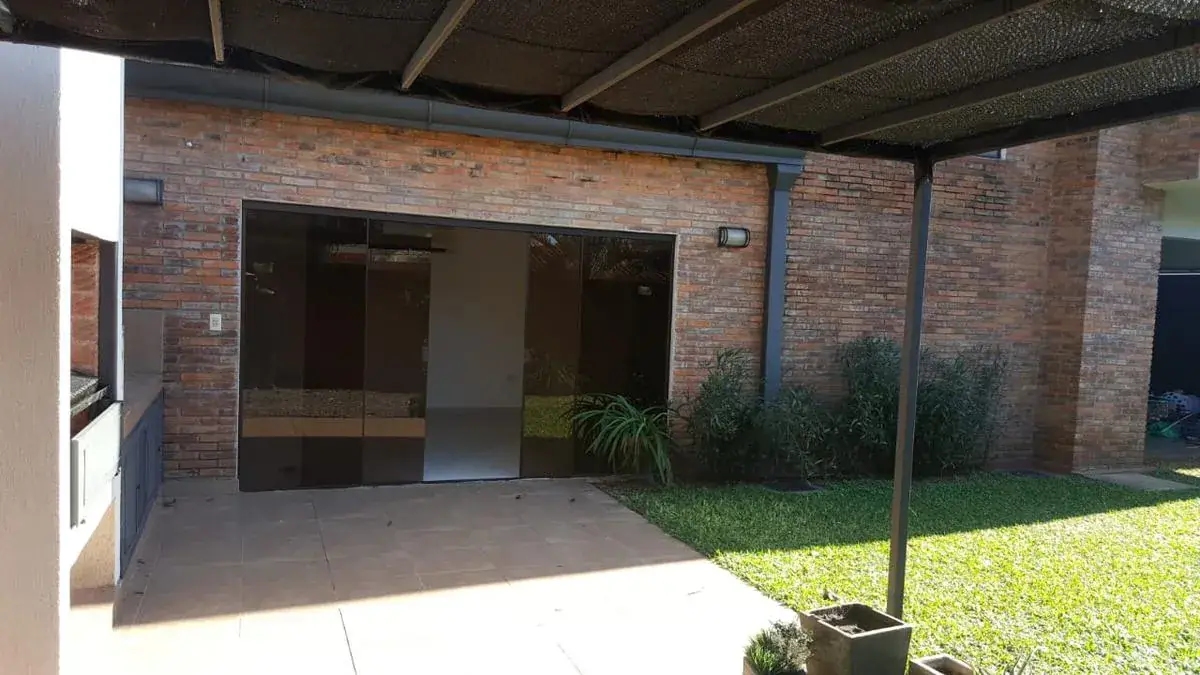 3-Bedroom House for Sale in Carmelitas, Asunción - Image 3