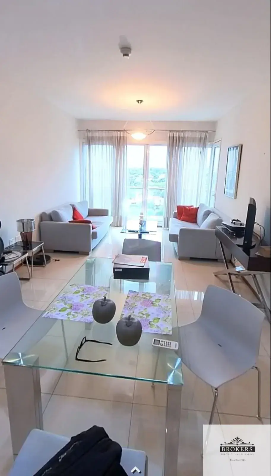 Departamento de 2 dormitorios en Alquiler en Ycuá Satí, Asunción - Image 3
