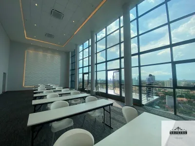 Commercial Space of 42m² for Sale in Salvador del Mundo, Asunción