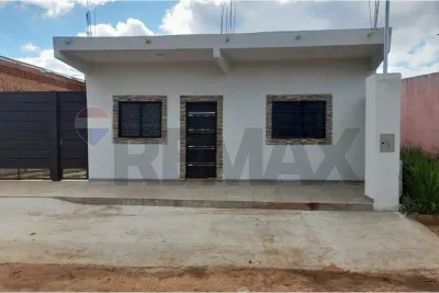 Casa de 2 dormitorios en Venta en San Lorenzo