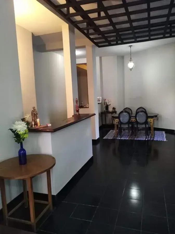 Casa de 3 dormitorios en Venta en Madame Lynch, Asunción - Image 5