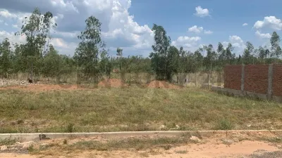 Terreno de 360m² à Venda em Ypacaraí