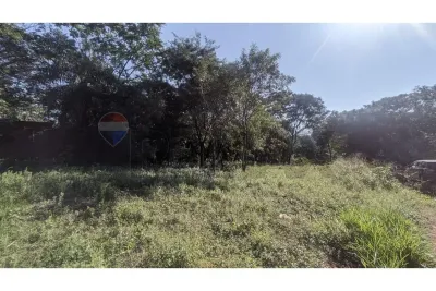 Terreno de 840m² en Venta en Cañada Garay, Luque
