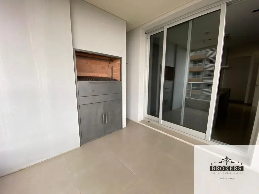 4-Bedroom Apartment for Sale in Mburucuyá, Asunción - Image 8