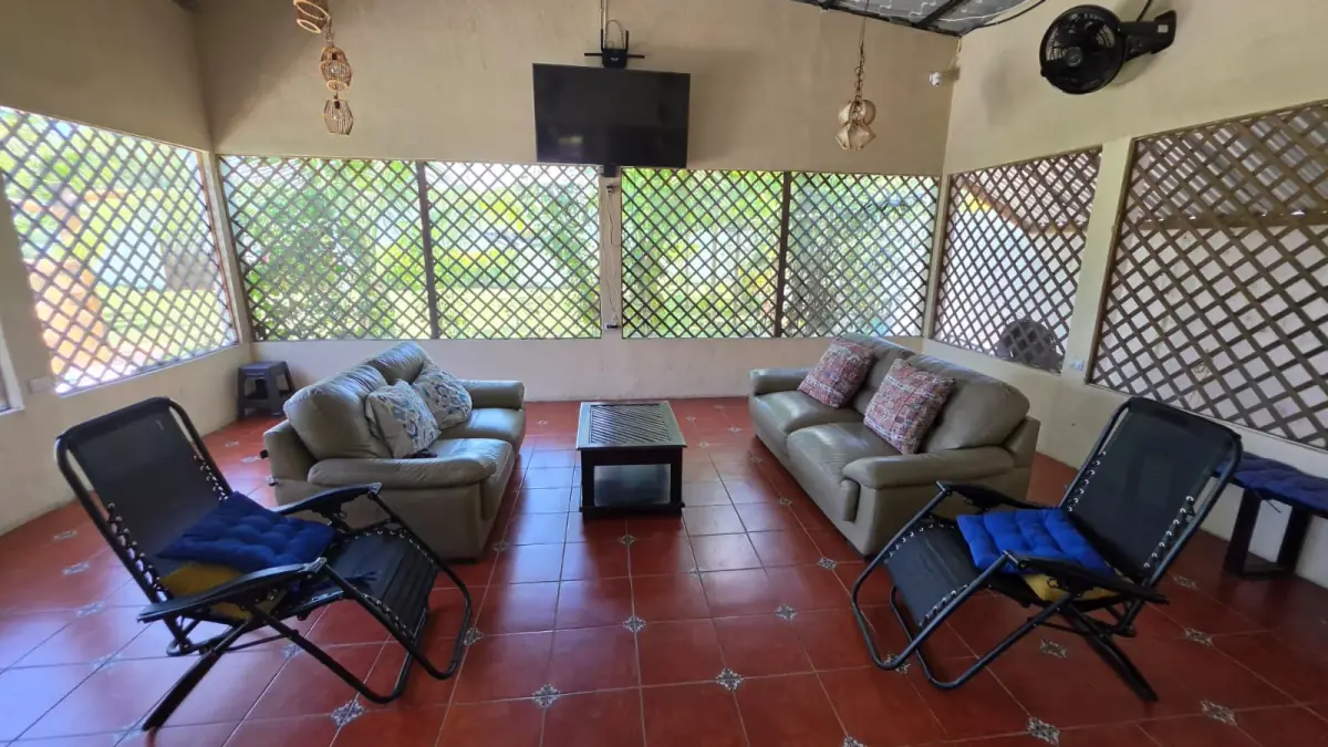 Casa de 3 dormitorios, 900m², en Venta en Escuintla - Image 16