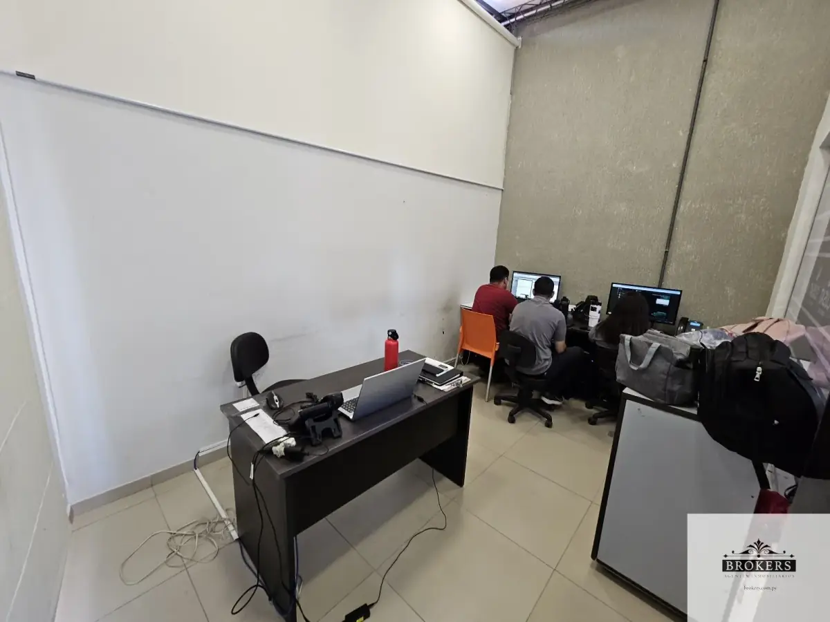Office of 400m² for Sale in Ytay, Asunción - Image 15