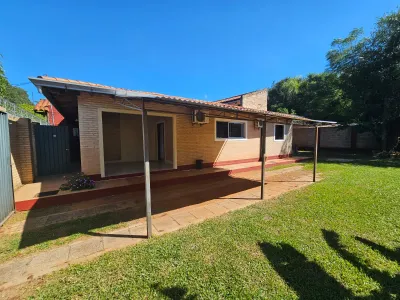2-Bedroom House for Sale in Primer Barrio, Luque