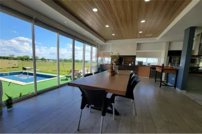 4-Bedroom House for Sale in Aguavista, San Juan del Paraná