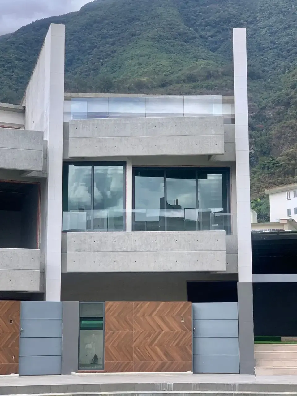 Villas en venta, en obra gris. Sebucan. - Image 11