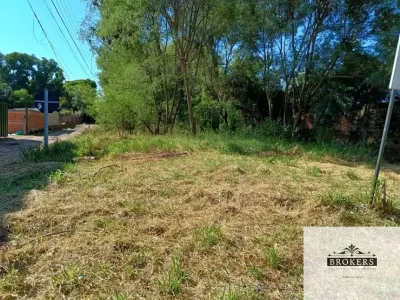 Terreno de 700m² en Venta en Surubi´i, Mariano Roque Alonso
